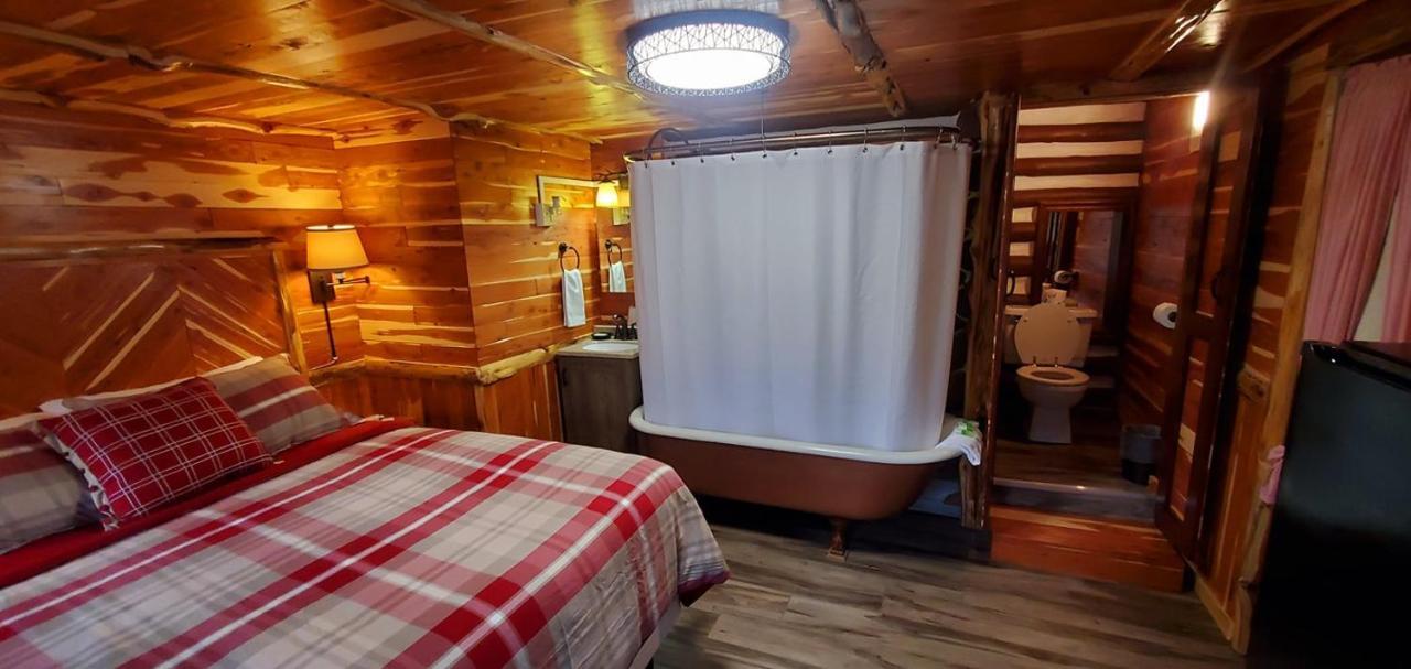 Log Cabin Inn Eureka Springs Exterior foto