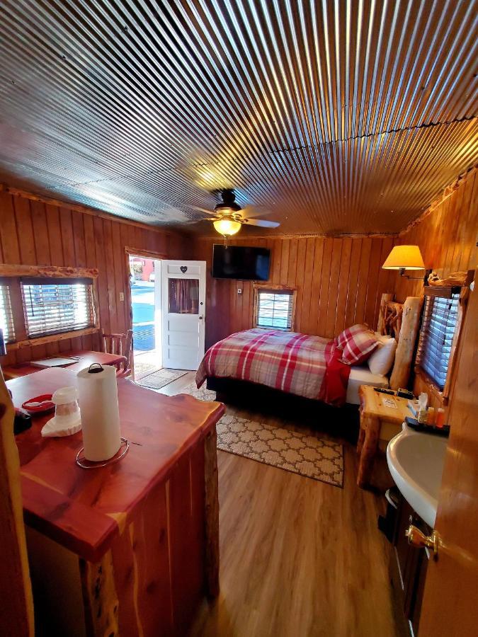 Log Cabin Inn Eureka Springs Exterior foto